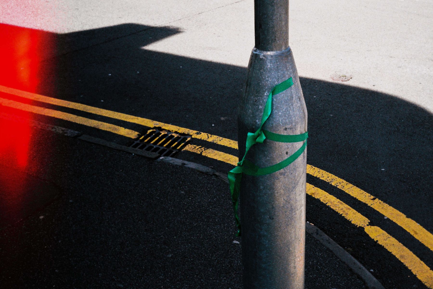 Bruises | canon canonet 28 | tudor color 200 | Oliver Liria