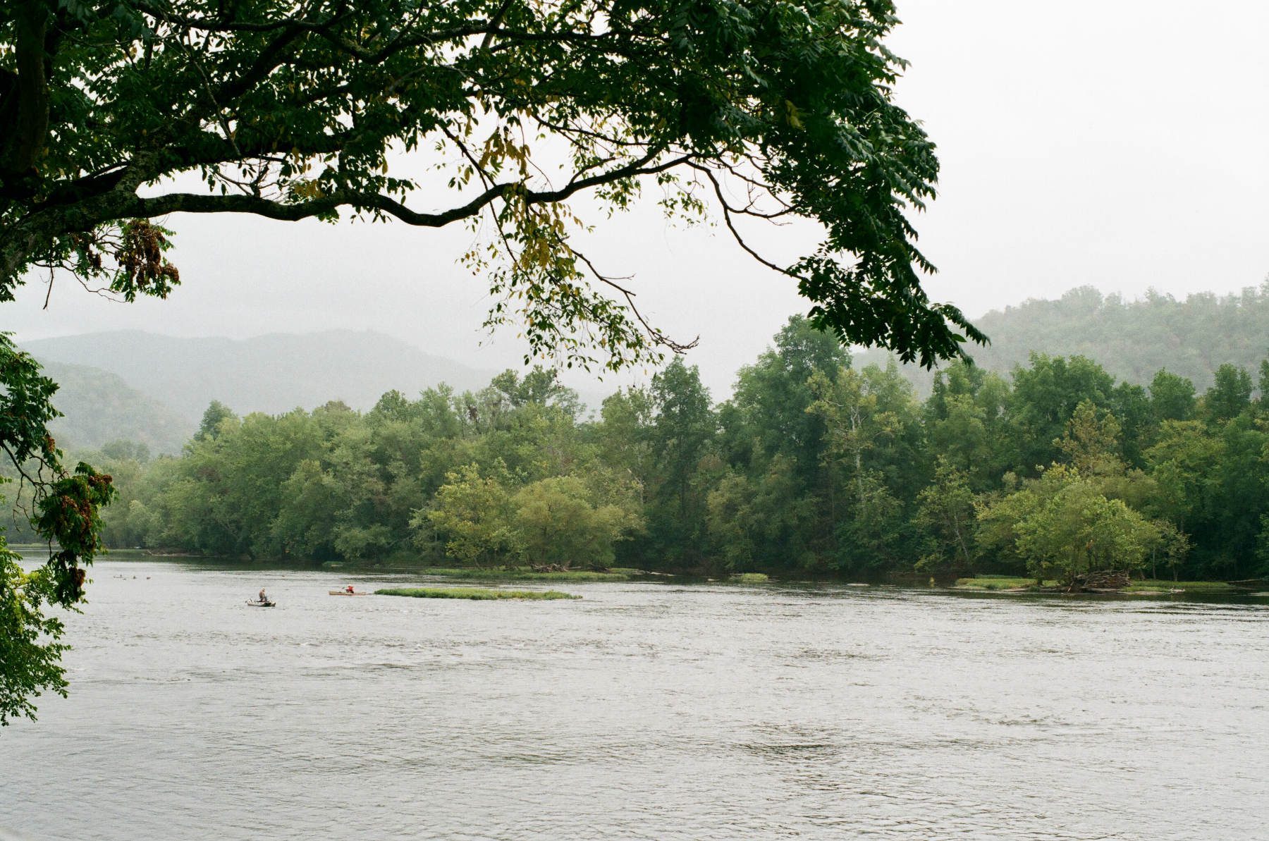 The Approaching Rain | Pentax MX 50mm 14 | Agfa Vista 200 Plus | Tony Turley