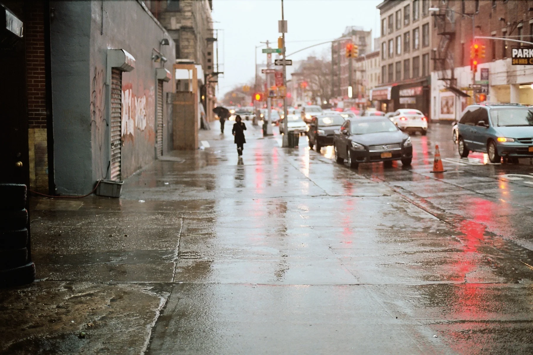 WET SOHO SIDEWALK | NIKON FM2N | KODAK PORTRA 160 | SHAWN HOKE