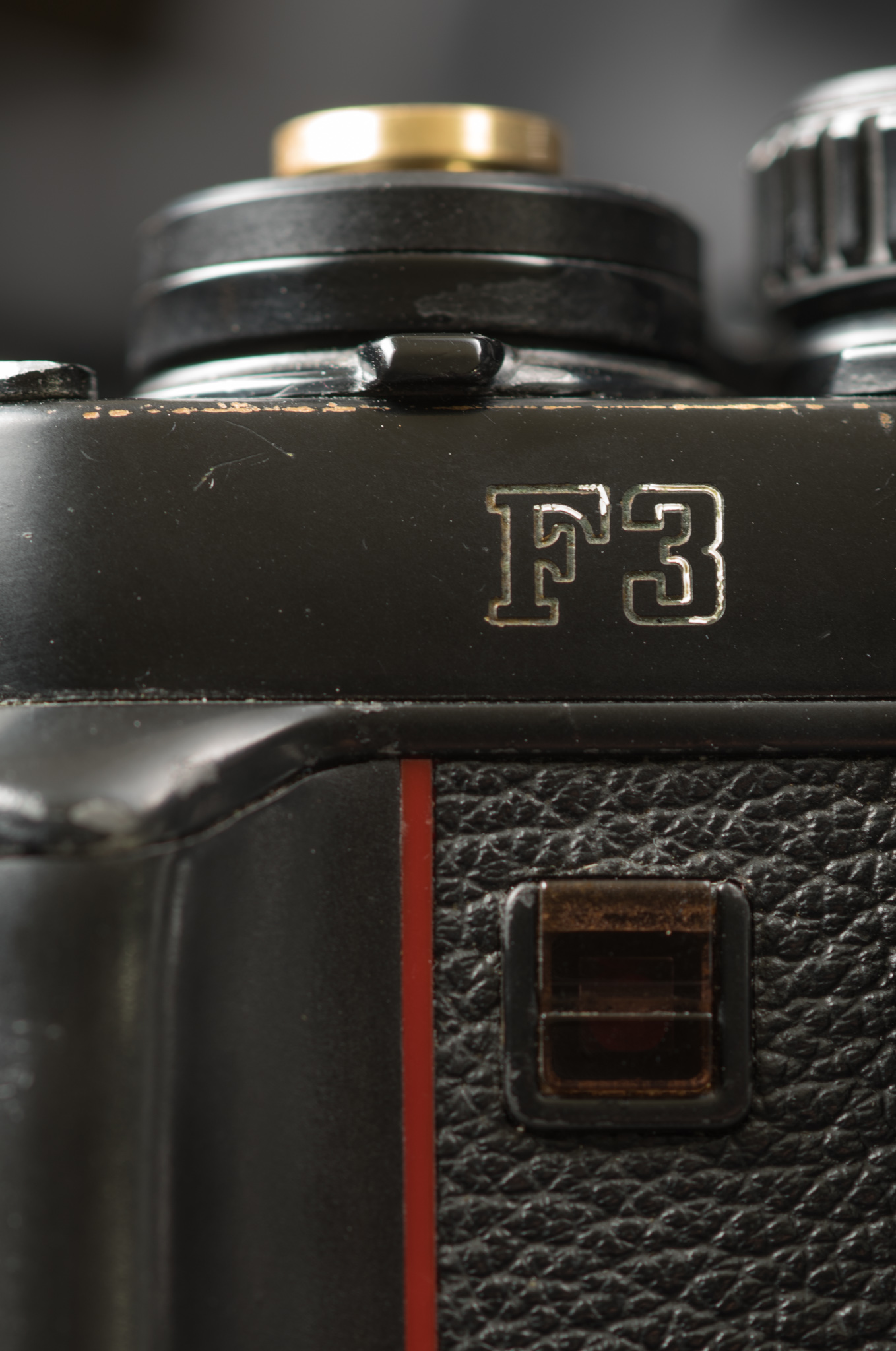 Nikon F3 | Camera Review | Thomas Nowaczynski | Film Shooters