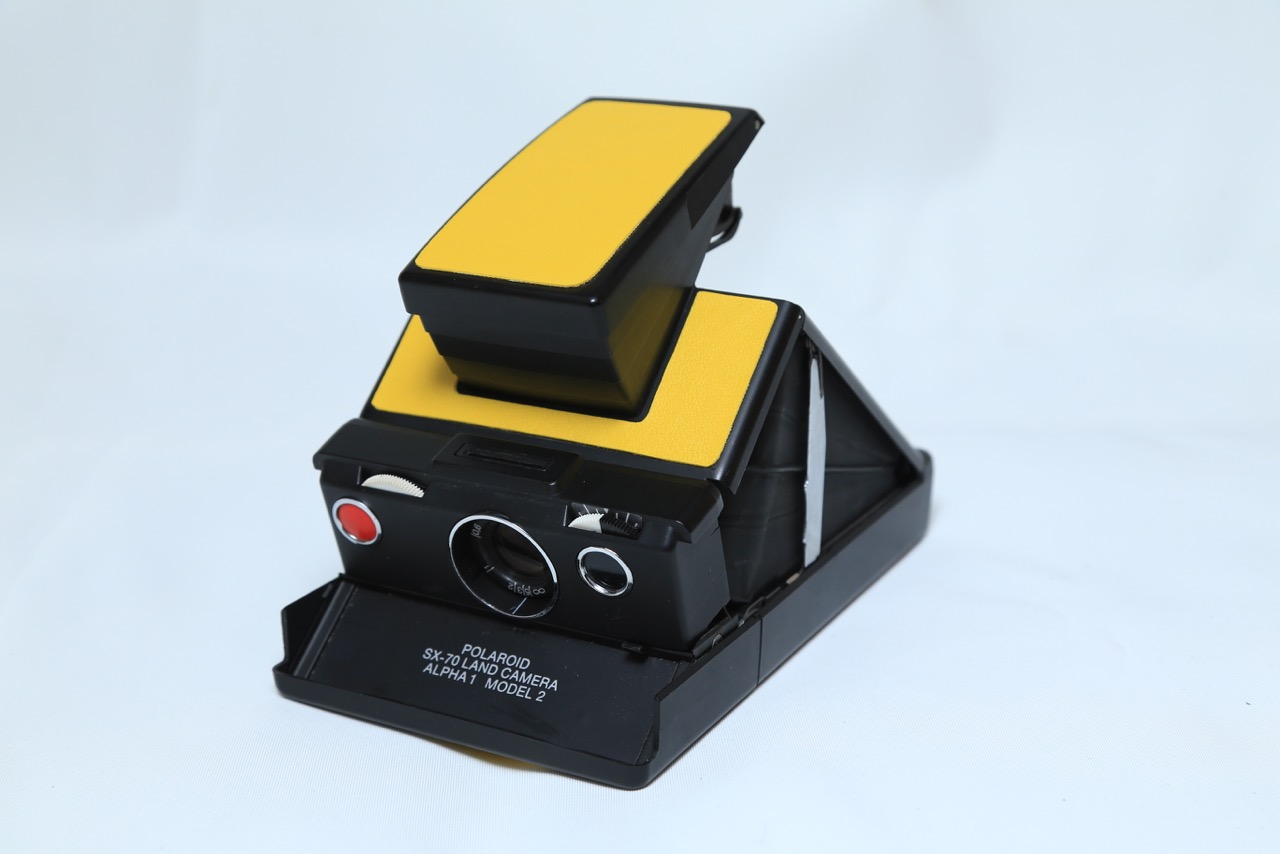 Polaroid: The revival of a legend | Polaroid Land Camera SX-70