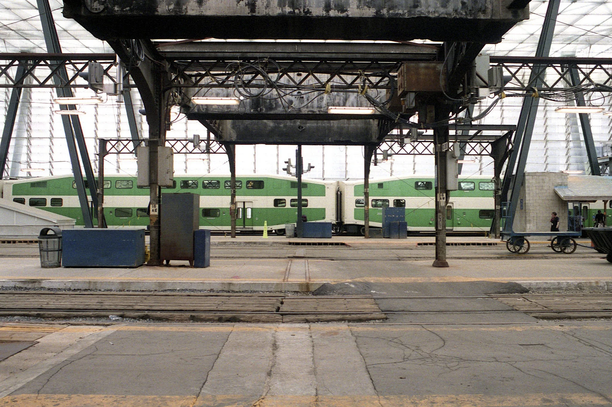 Track Level Toronto Union Station - Olympus OM-4 - Zuiko 28mm f/3.5 - Fuji Pro 400H