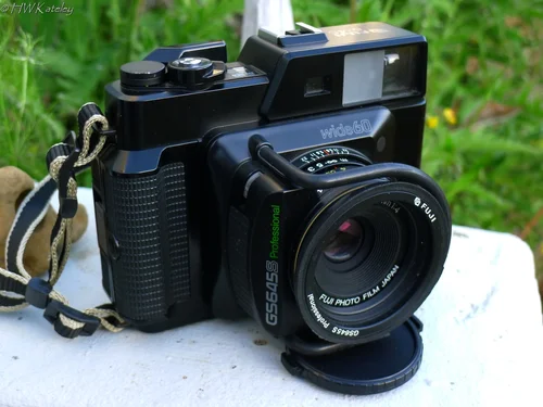 Fuji GS645S Review | HW Kateley | Film Shooters Collective