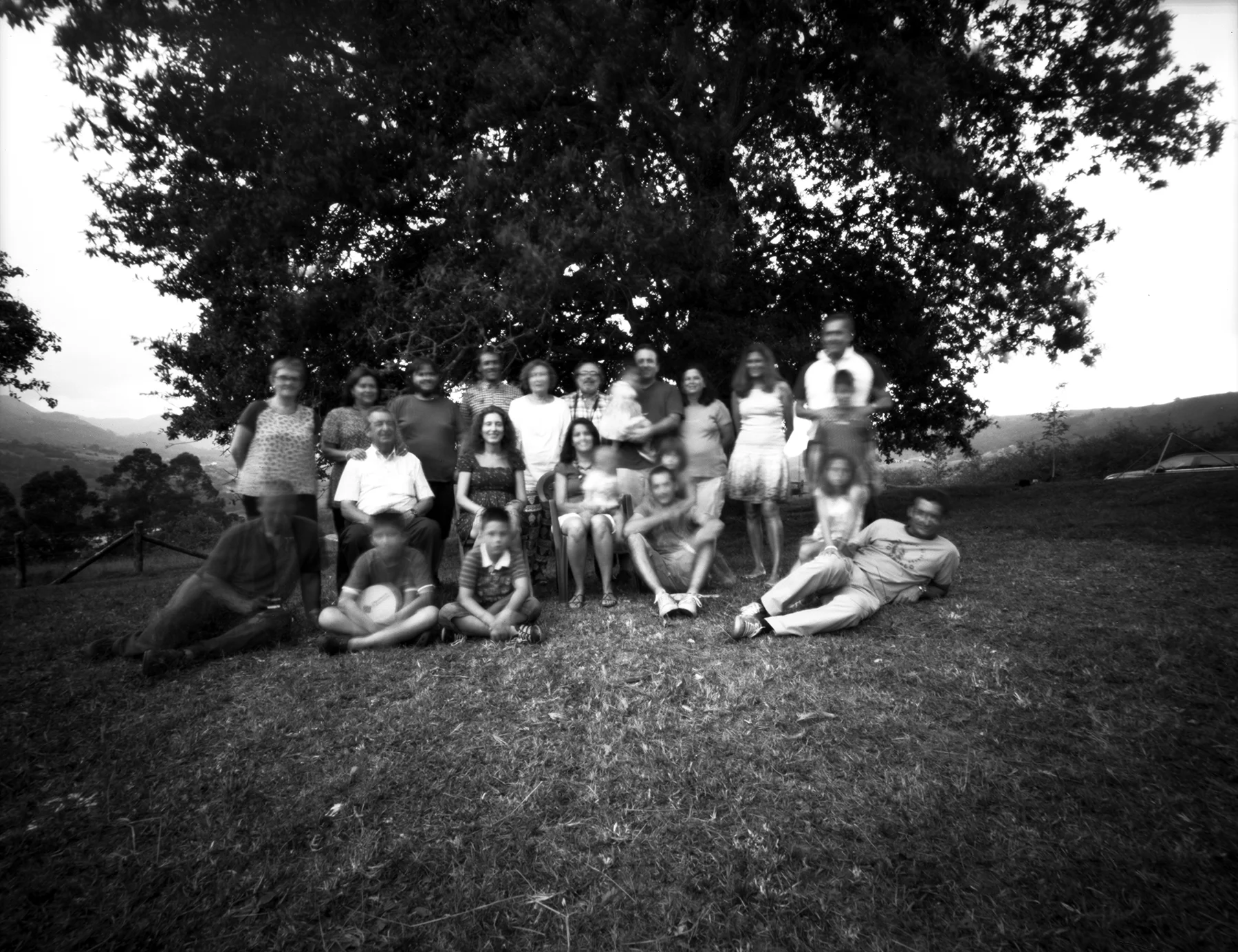 Family Reunion | 8x10 pinhole - Ilford FP4 | Jesús Joglar