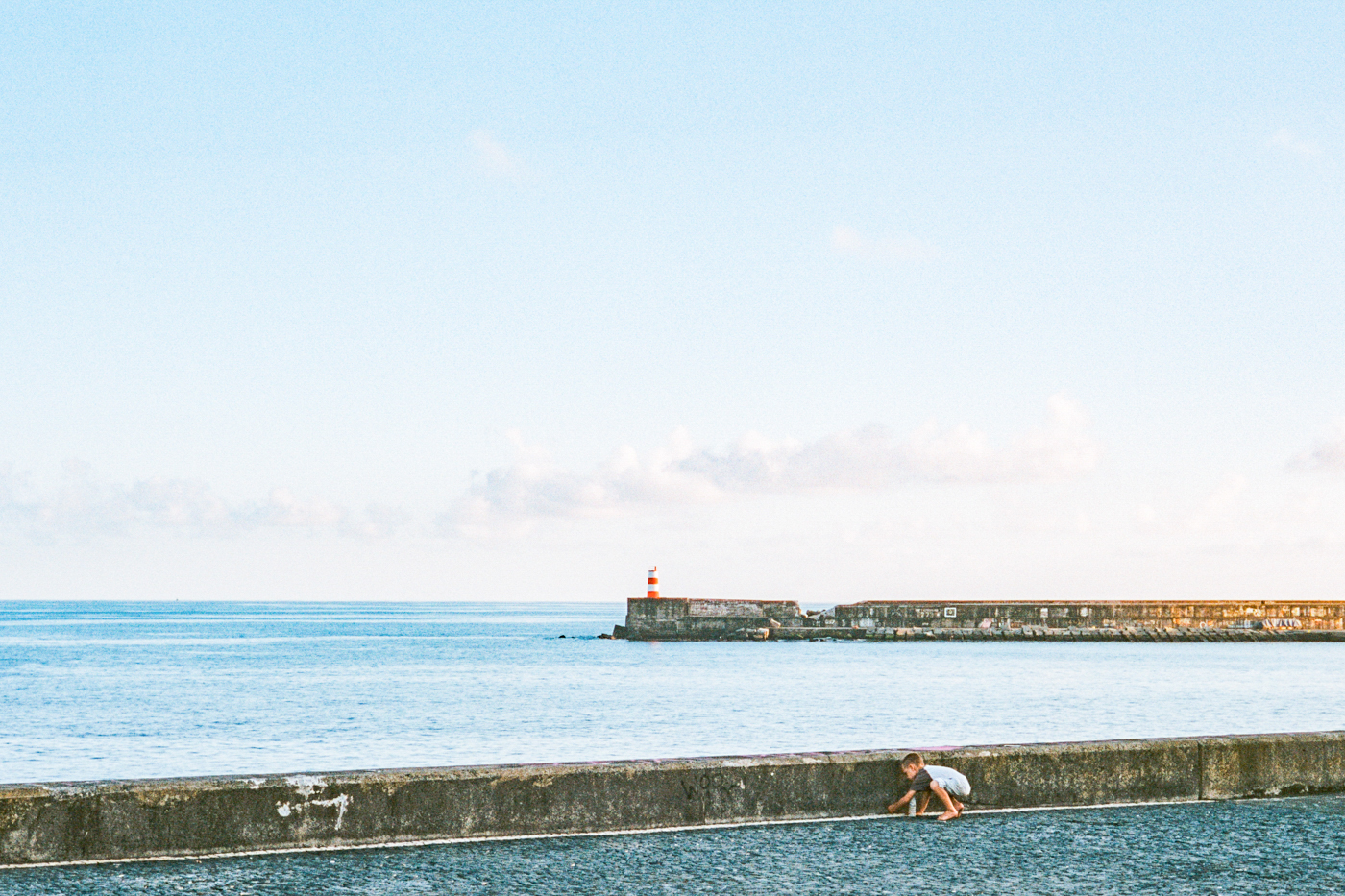 Boy at Play | LeicaM3 | 50mm Summicron | Portra 160 | LA Sousa