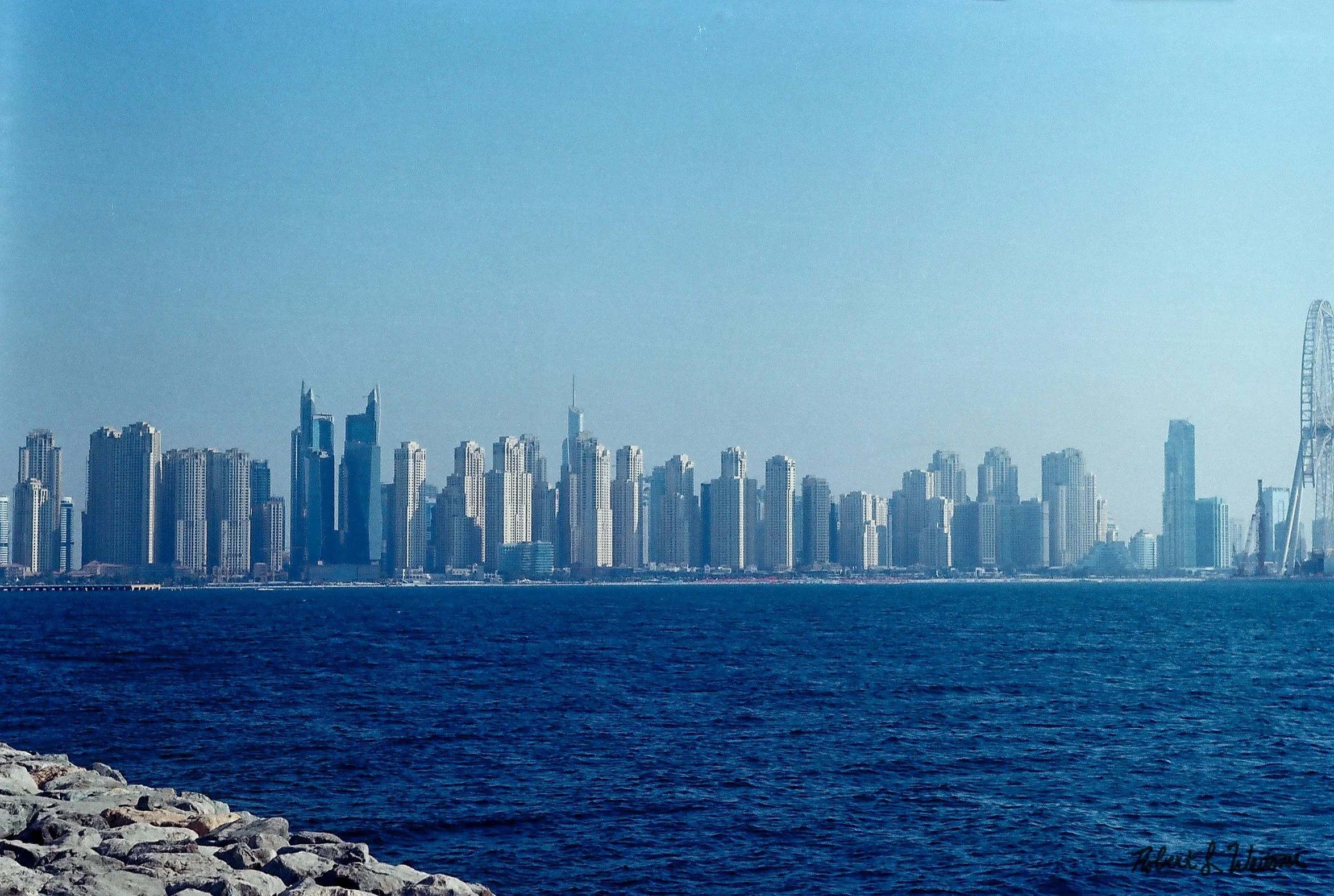 Dubai, United Arab Emirates | Zorki 4K & Kodak Ektar 100 | Robert Weitzner 2017