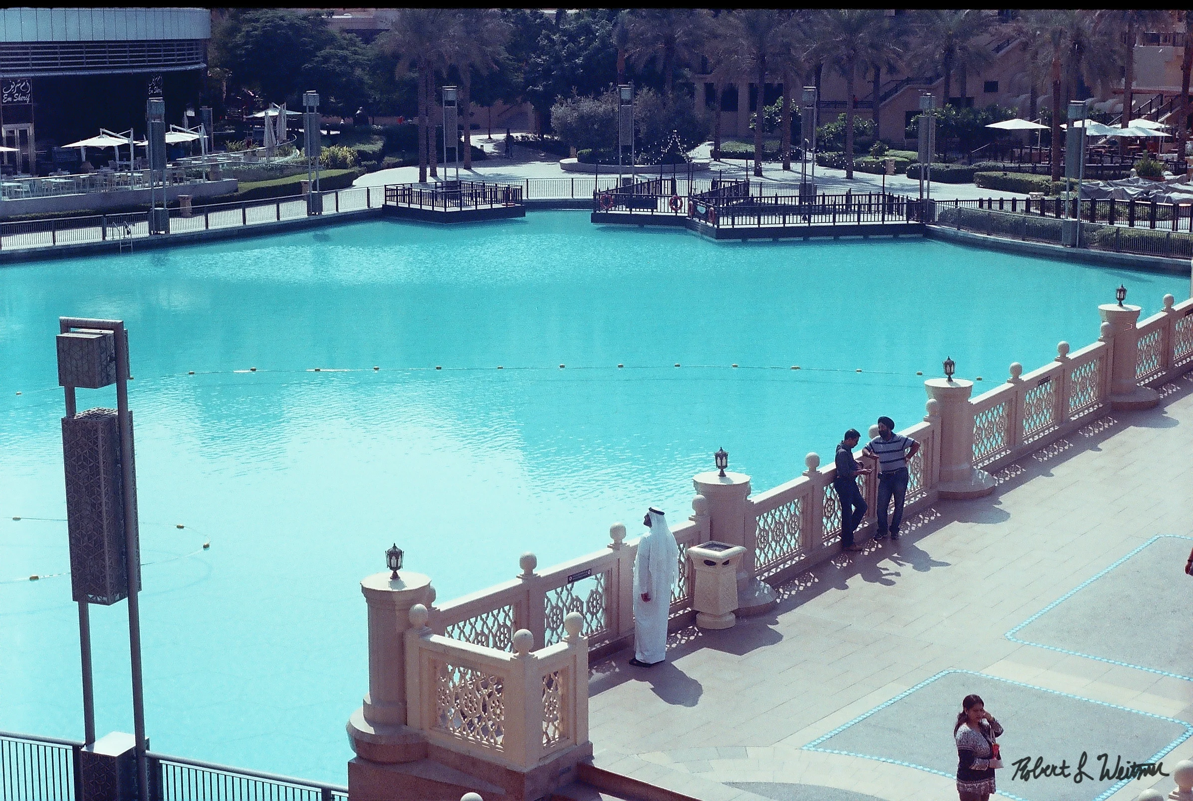 Dubai, United Arab Emirates | Zorki 4K & Kodak Portra 400 | Robert Weitzner 2017