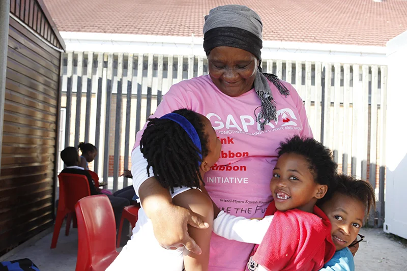 Grandmothers Against Poverty & AIDS - Photo by: Alexis MacDonald
