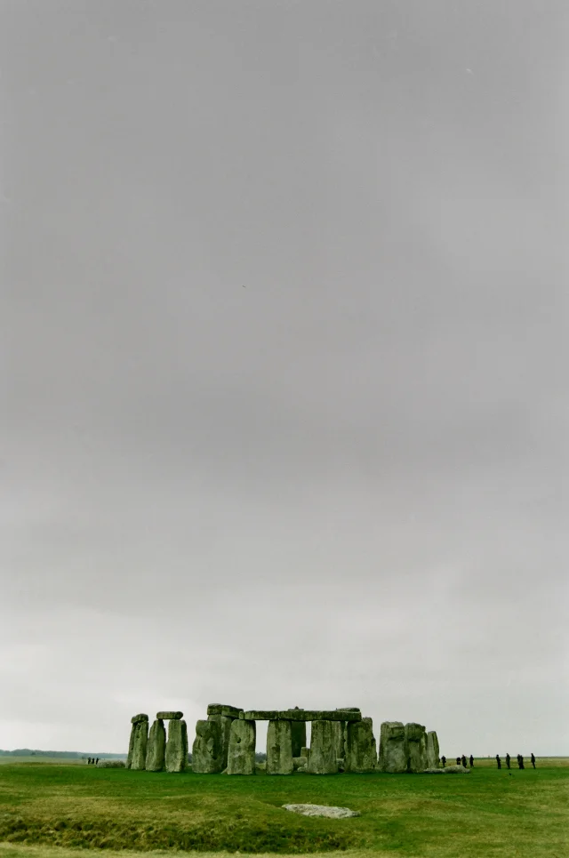 Stonehenge / Nikon N8008 / Kodak UltraMax 400