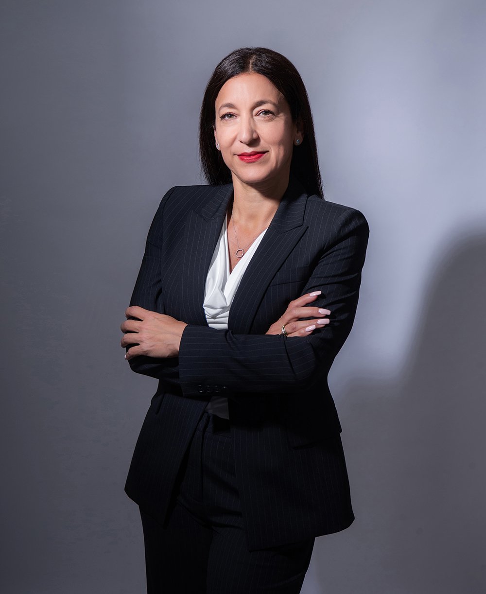 lawyer-headshot-woman.jpg