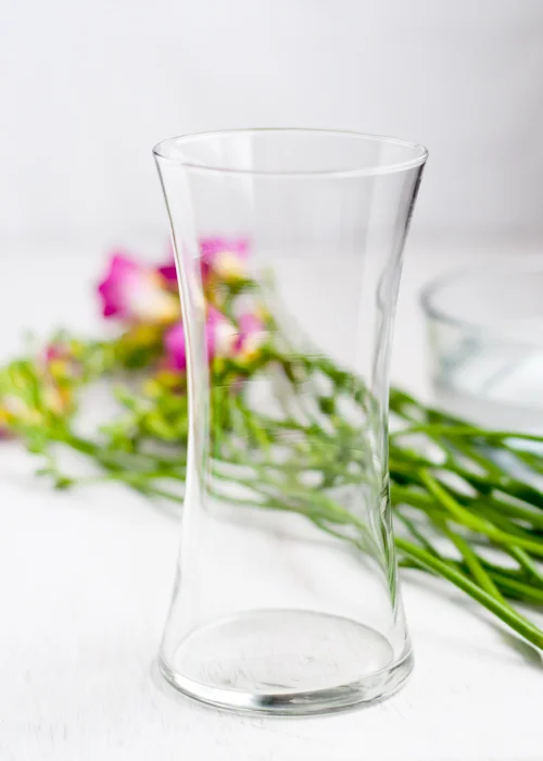 cutflowersvase.jpg