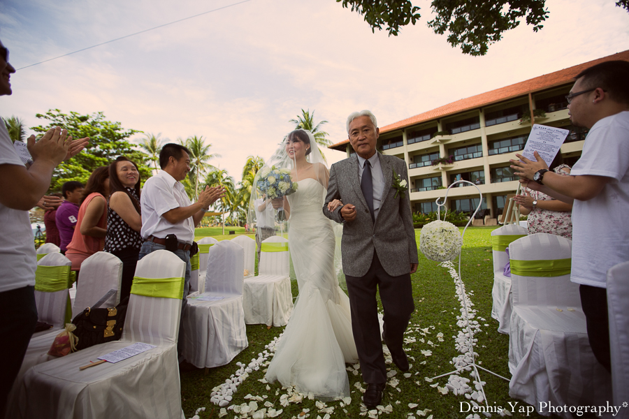 jeff phyllis wedding reception garden ceremony tanjung aru shangrila kota kinabalu dennis yap photography malaysia-20.jpg