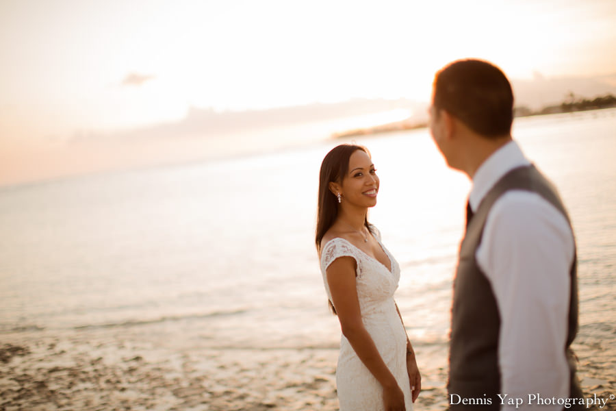 Shang Tiffany Engagement portrait United States Hawaii destination wedding dennis yap photography asia Top 30 overseas aloha Oahu island-2.jpg