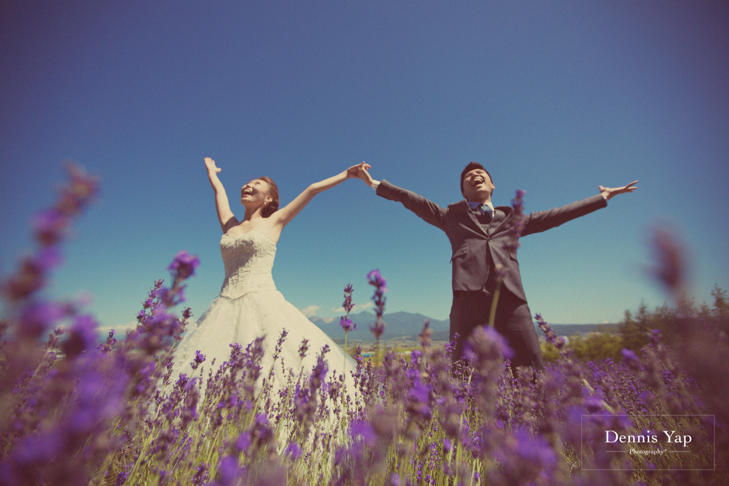 jonathan micaela pre wedding in hokkaido sapporo japan lavendar sunflower by dennis yap photography singapore and malaysia top wedding photographer fine art purple sunset-1.jpg