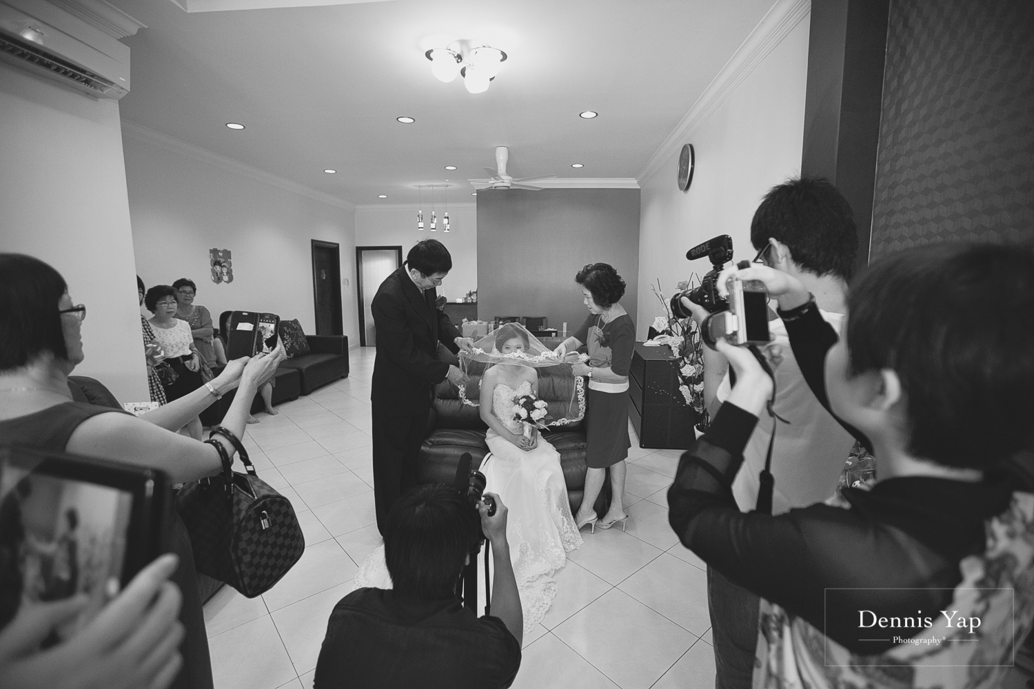 hao ching wedding day kota kinabalu dinner reception Dcapture studio videographer dennis yap photography-2-3.jpg