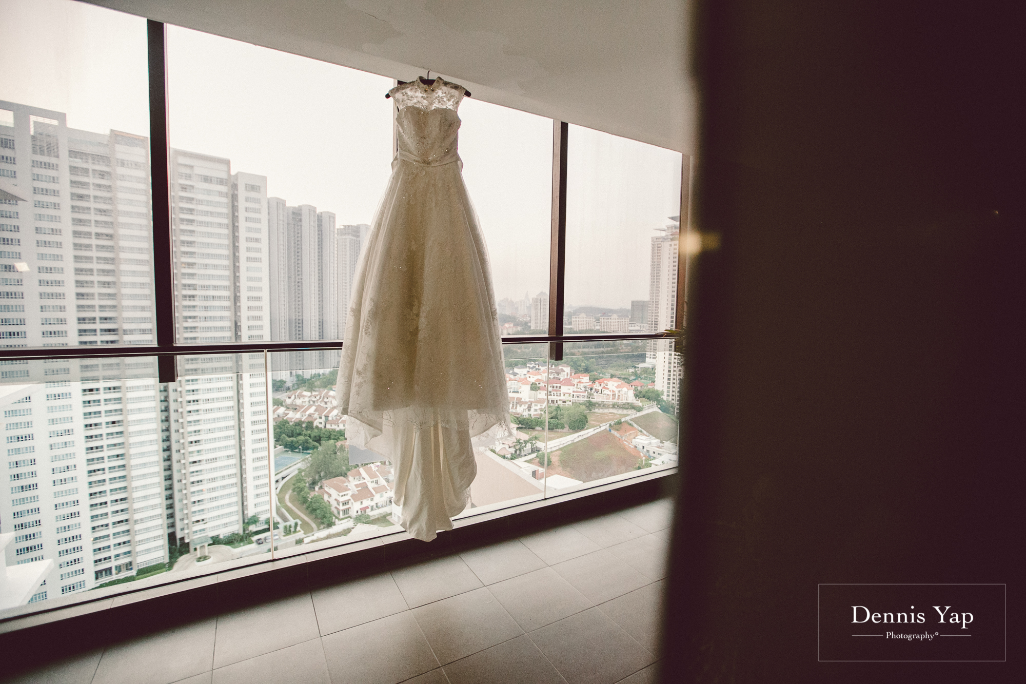 chau jinn sheen yee wedding gate crash malaysia wedding photographer dennis yap photography-2.jpg