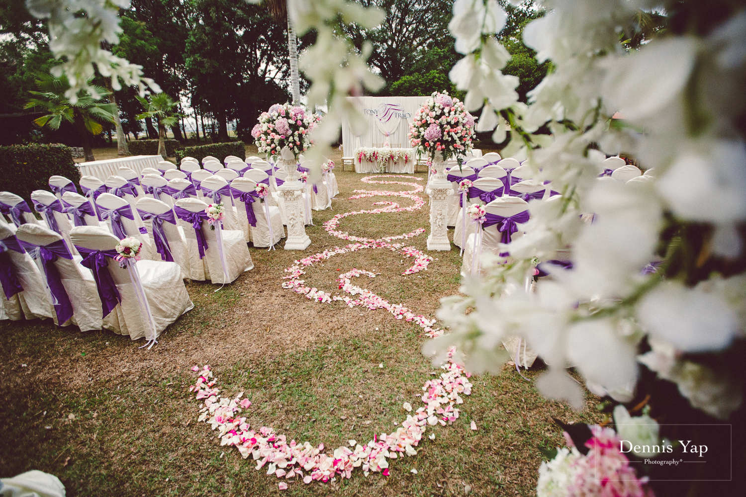 tony tracy Osteogenesis imperfecta sandakan sarawak wedding dennis yap photography-3.jpg