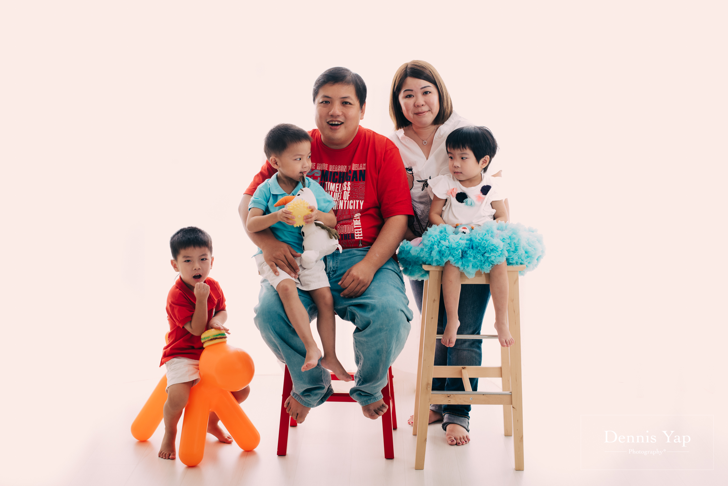 Choo Family portrait dennis yap photography white background-5.jpg