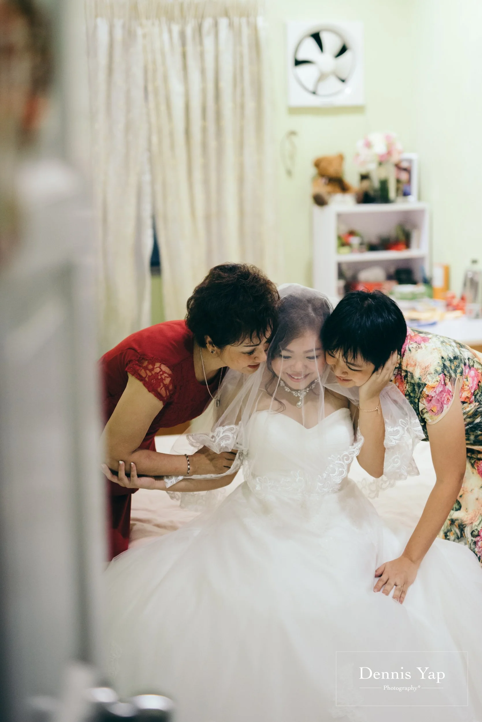 victor lynnette church wedding ceremony-1.jpg