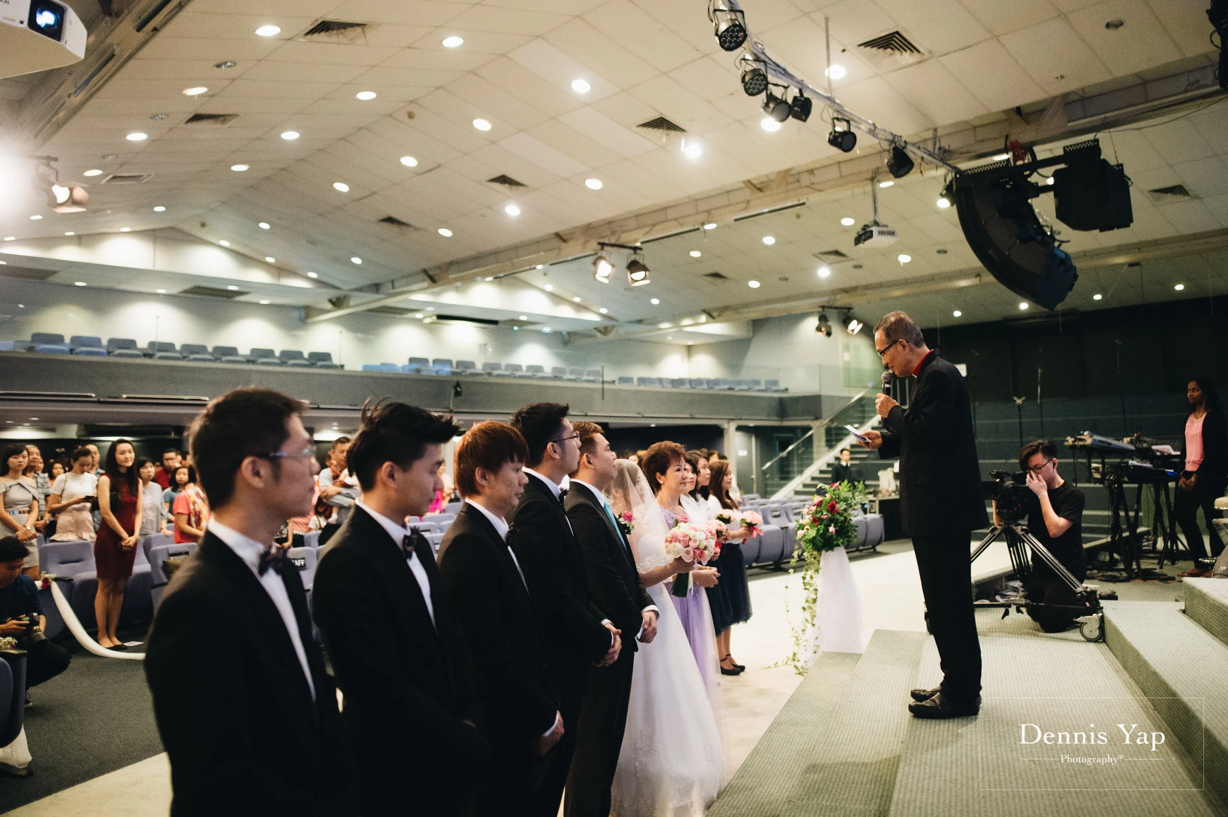 victor lynnette church wedding ceremony-11.jpg