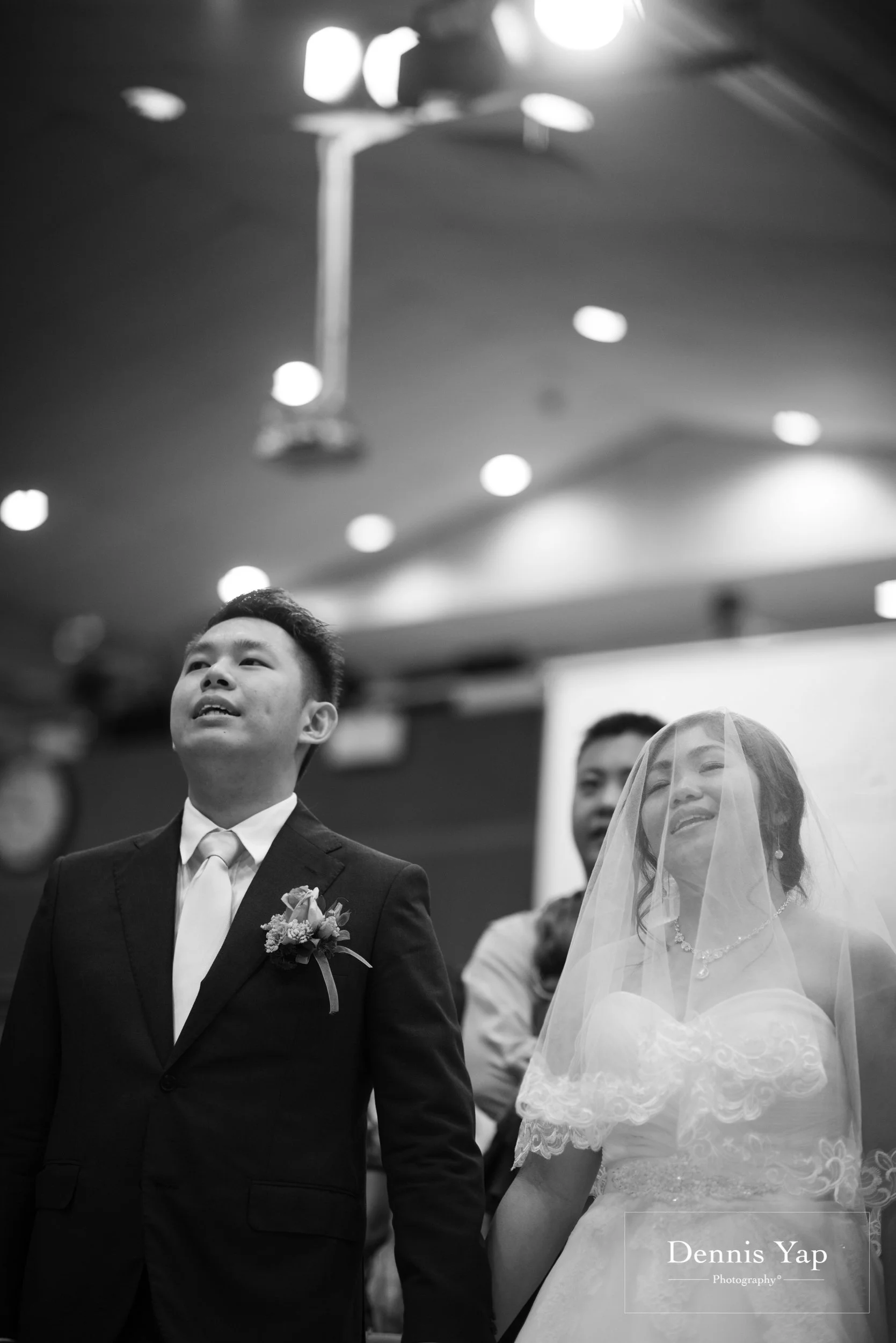 victor lynnette church wedding ceremony-13.jpg