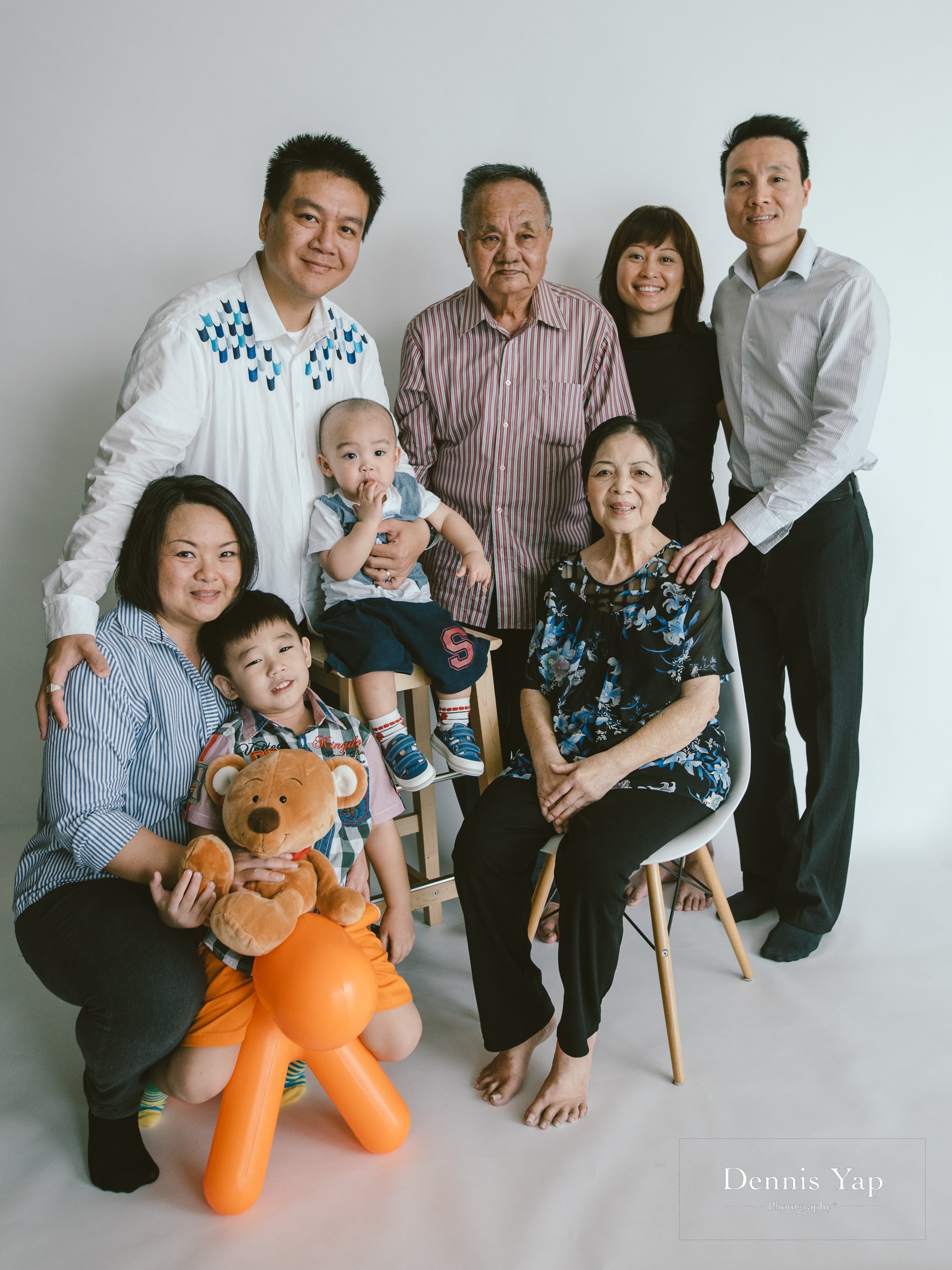 jue li family portrait by dennis yap photography studio kids love-1.jpg