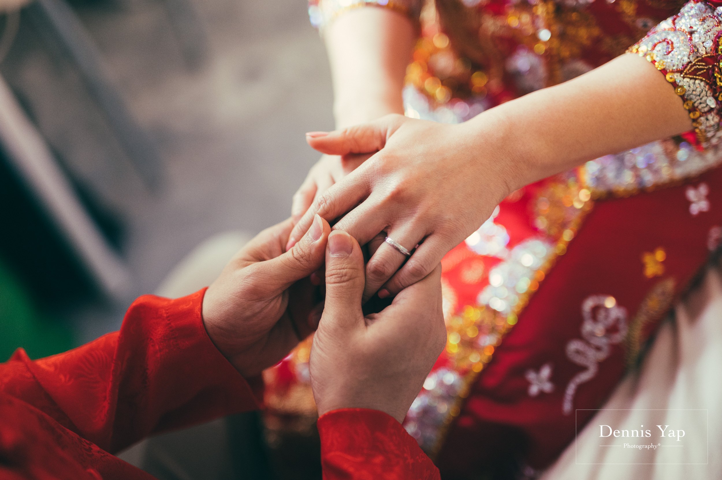 desmond serra simple wedding tea ceremony dennis yap photography-22.jpg