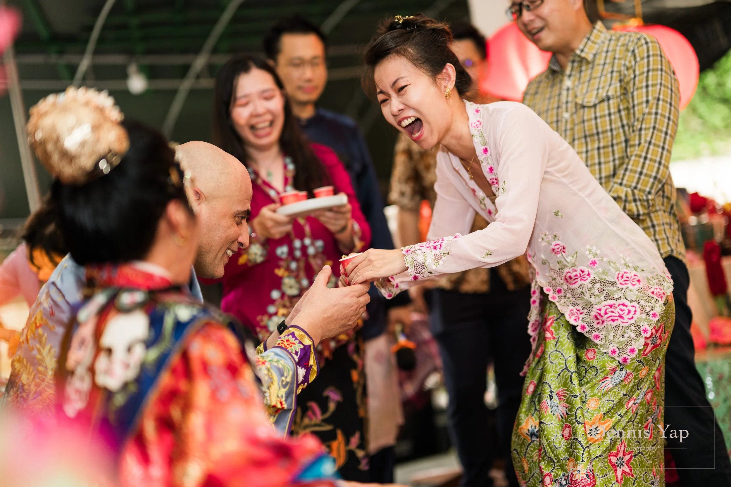 peranakan-nyonya-wedding-attire-muneeb-joyce-20.jpg