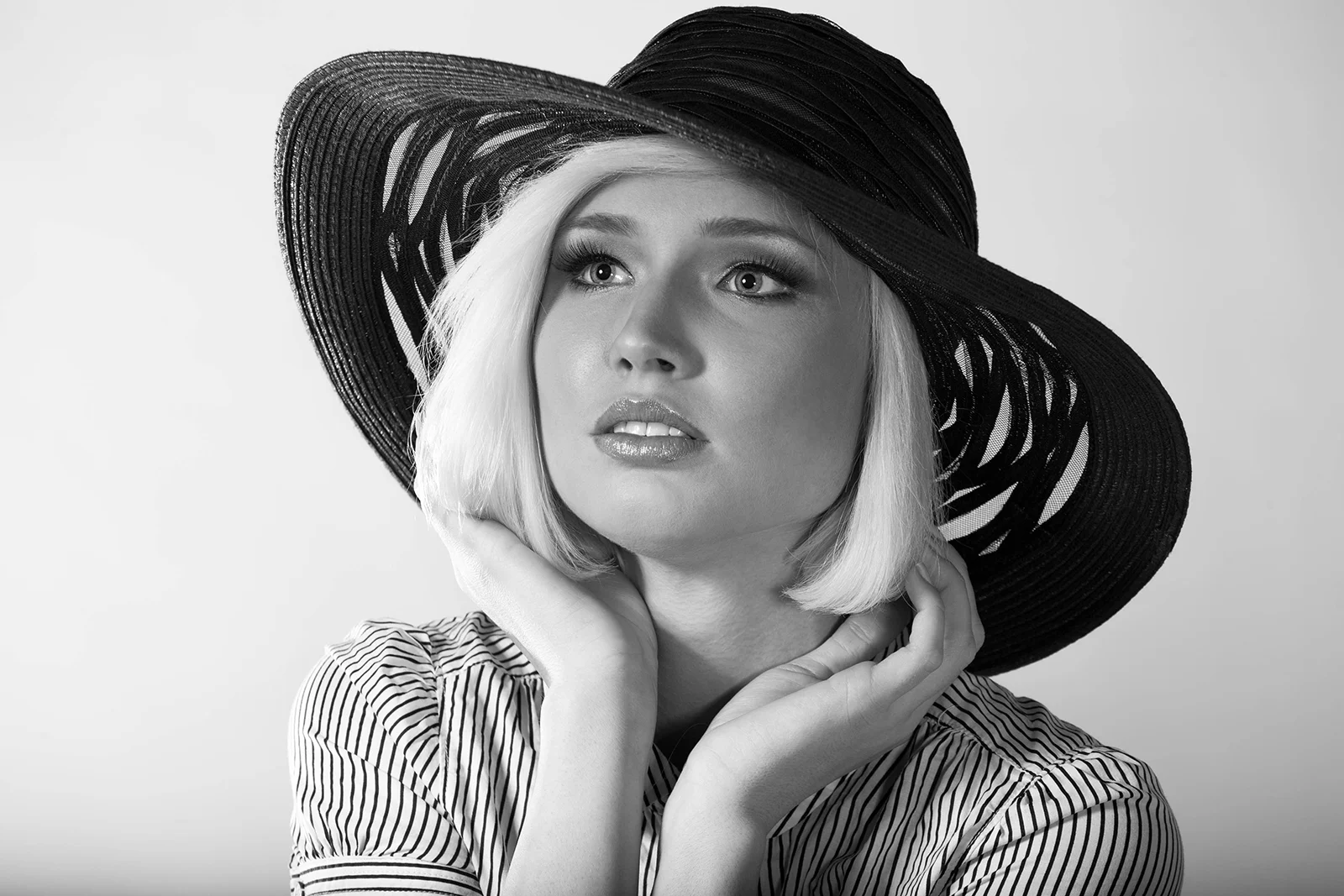 chelsea_hanson_3.jpg