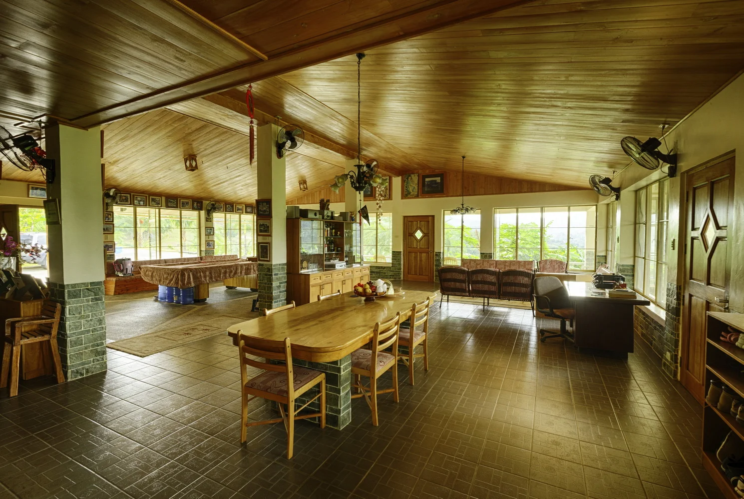 Randy Lewis AZ5V0739-AJ_resize EDITA.jpg