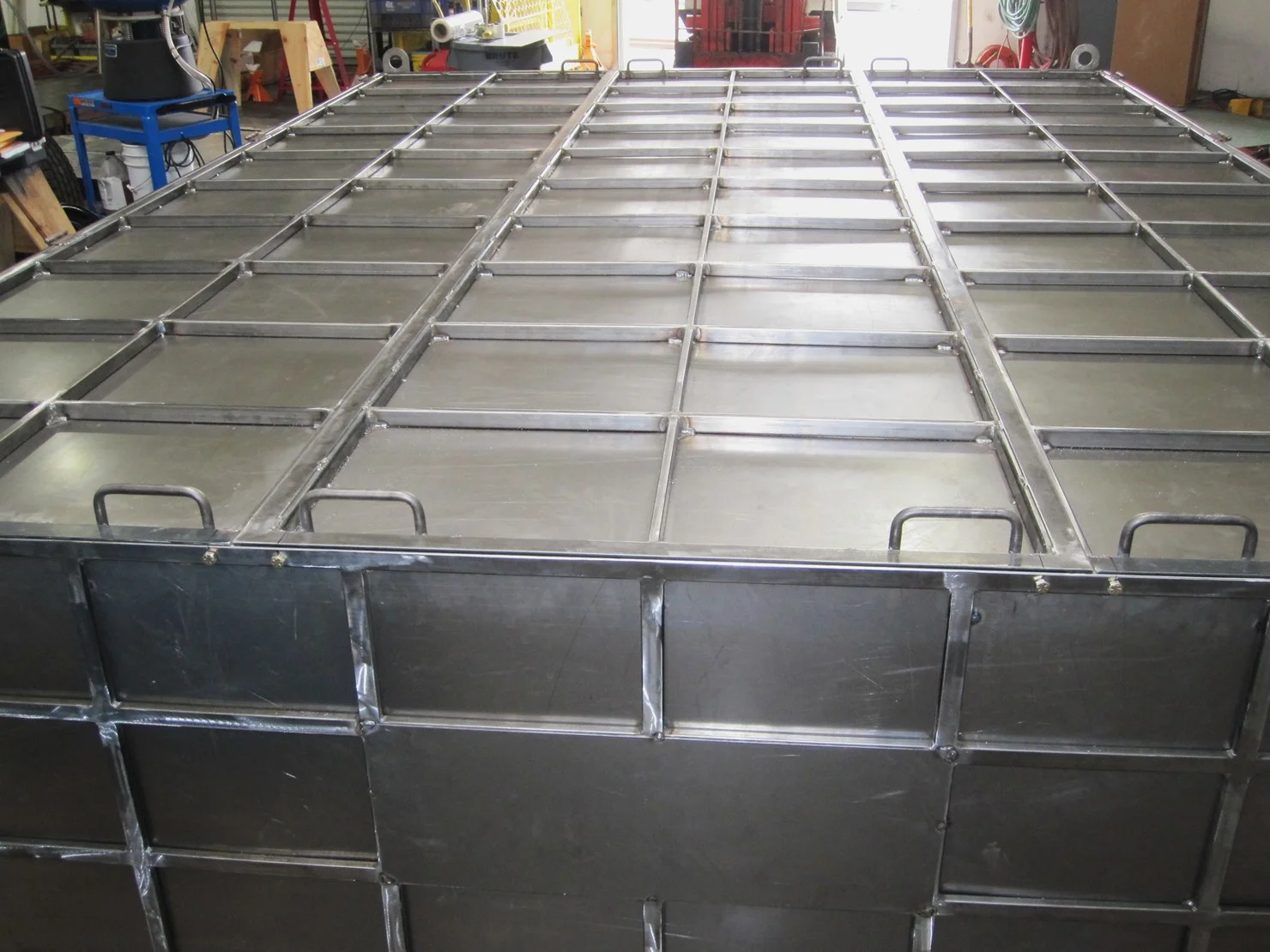 Cargo Container Lid