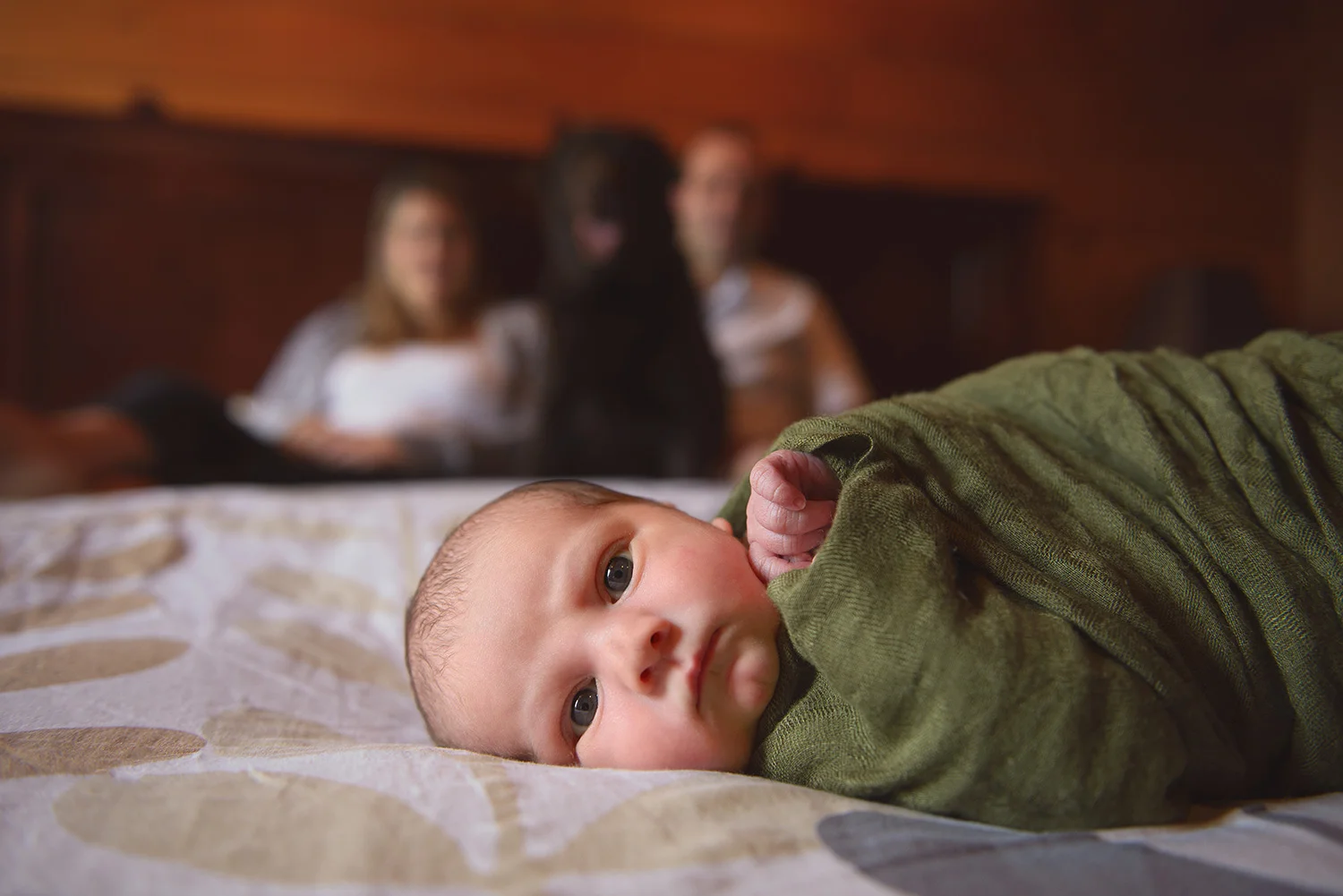 Newborn-Photo-Family-Bed.jpg