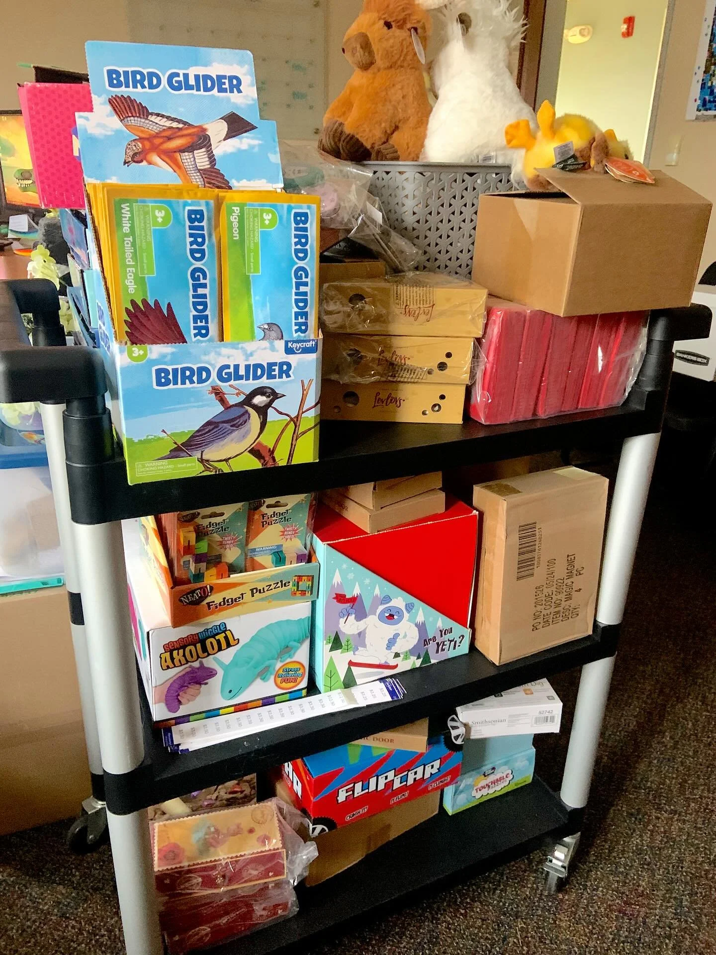 Keep an eye out for new toys and goodies in the shop. Just in time for the holiday season!👀🎁