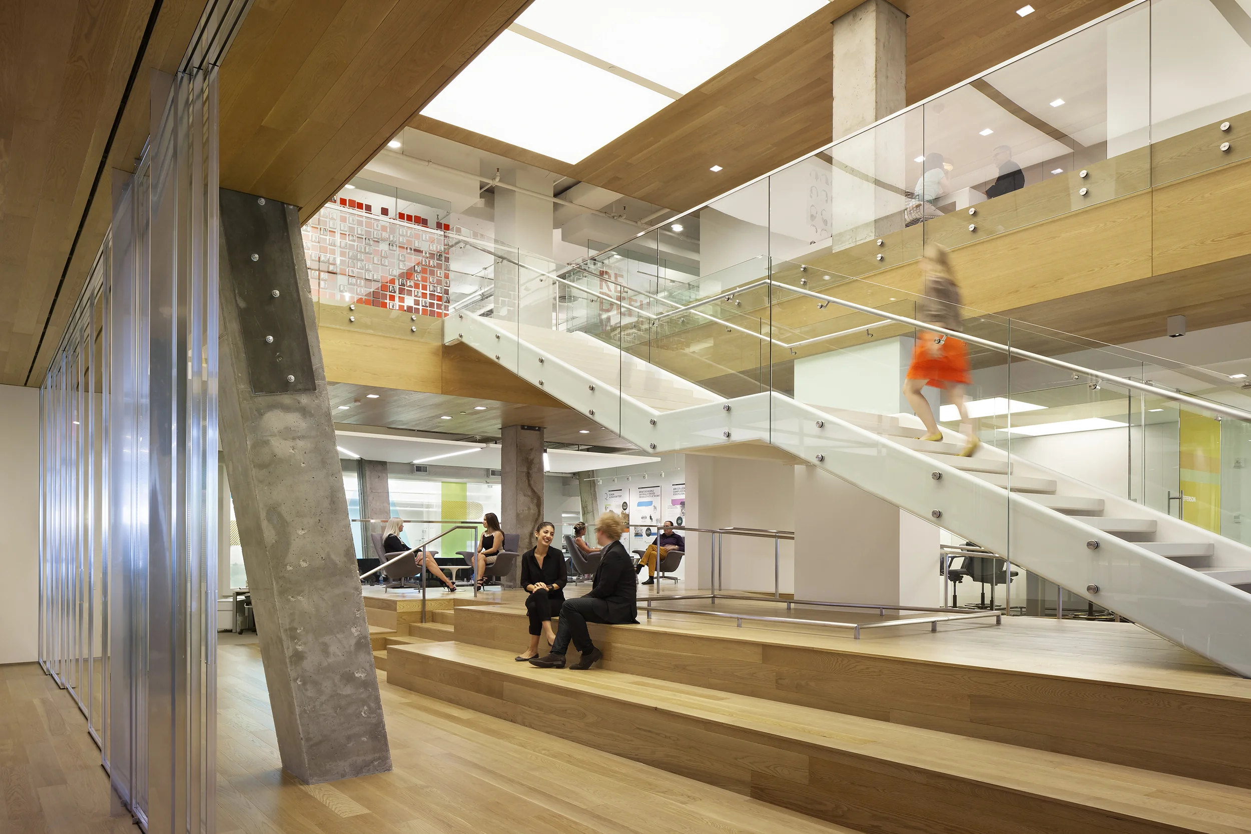 Interior Designer: Gensler Photography: Michael Moran