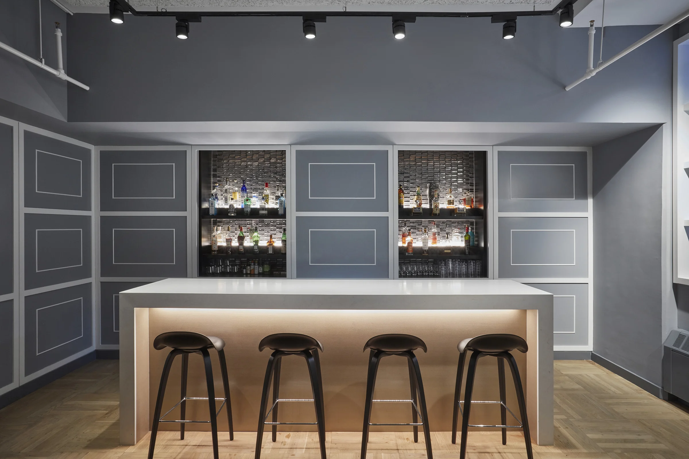 Architecture: Studios Architecture Photography: Garrett Rowland