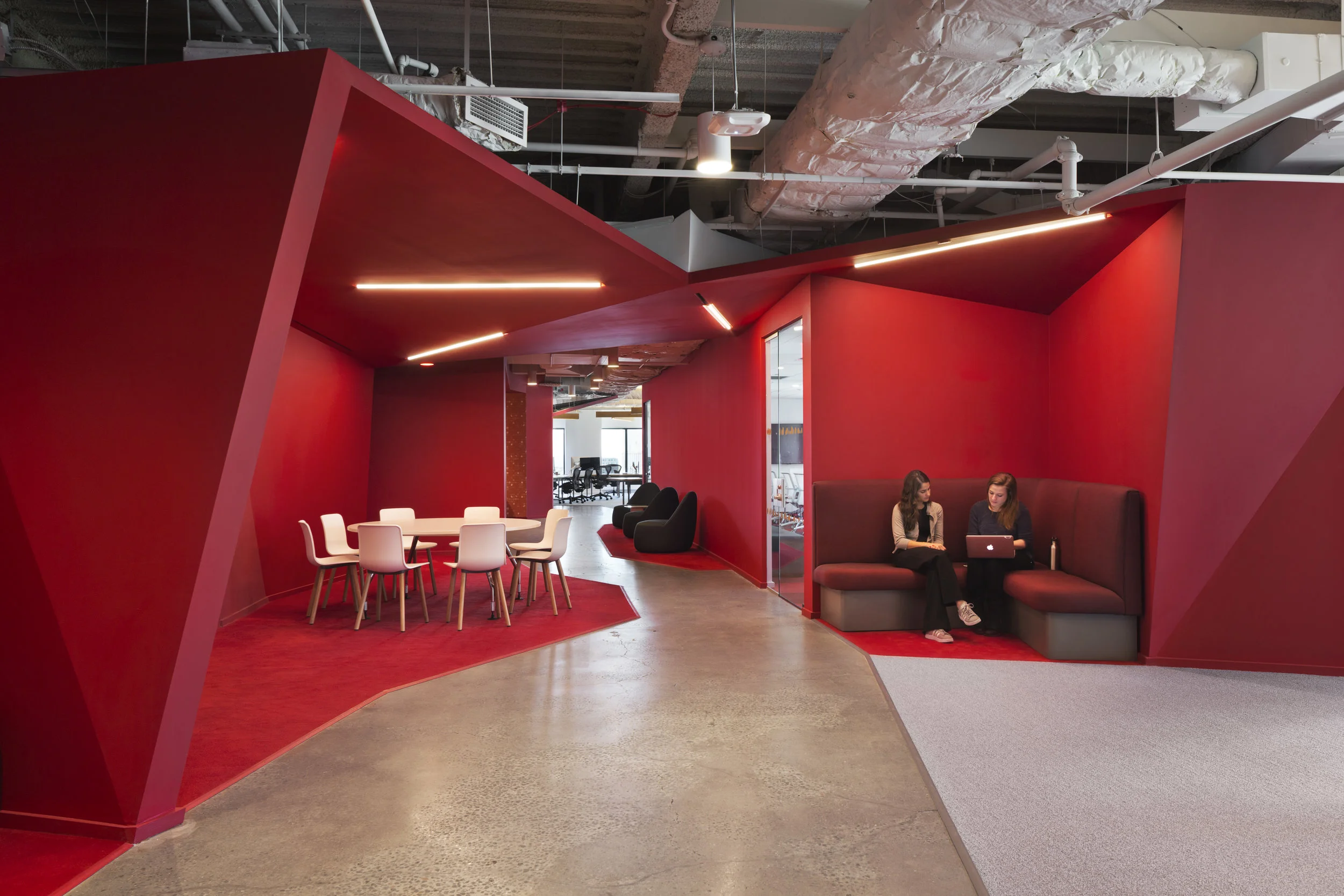 Architecture: Clive Wilkinson Architects Photographer: Michael Moran/Otto
