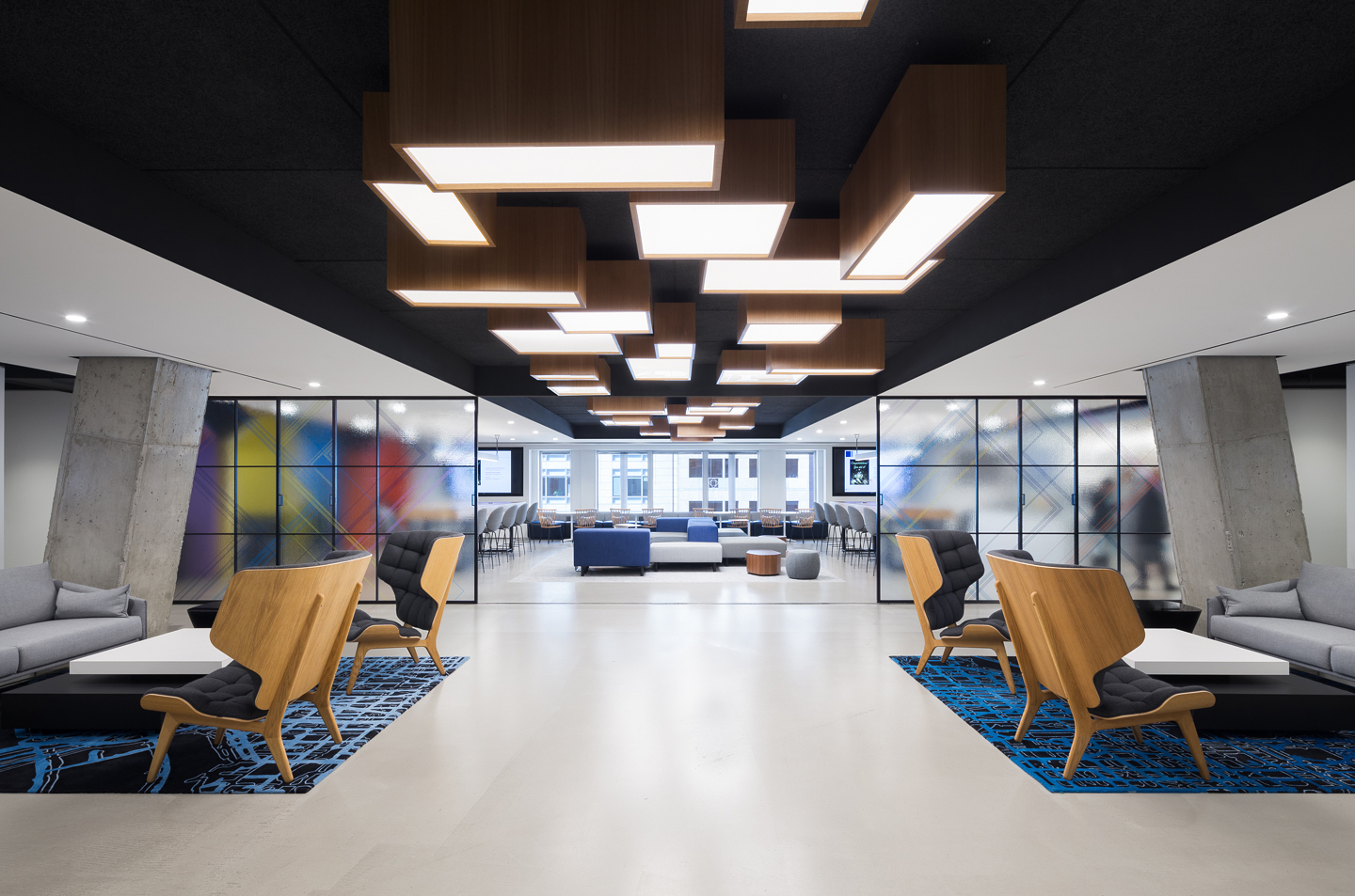 Architect: Gensler Photographer: Devon Banks