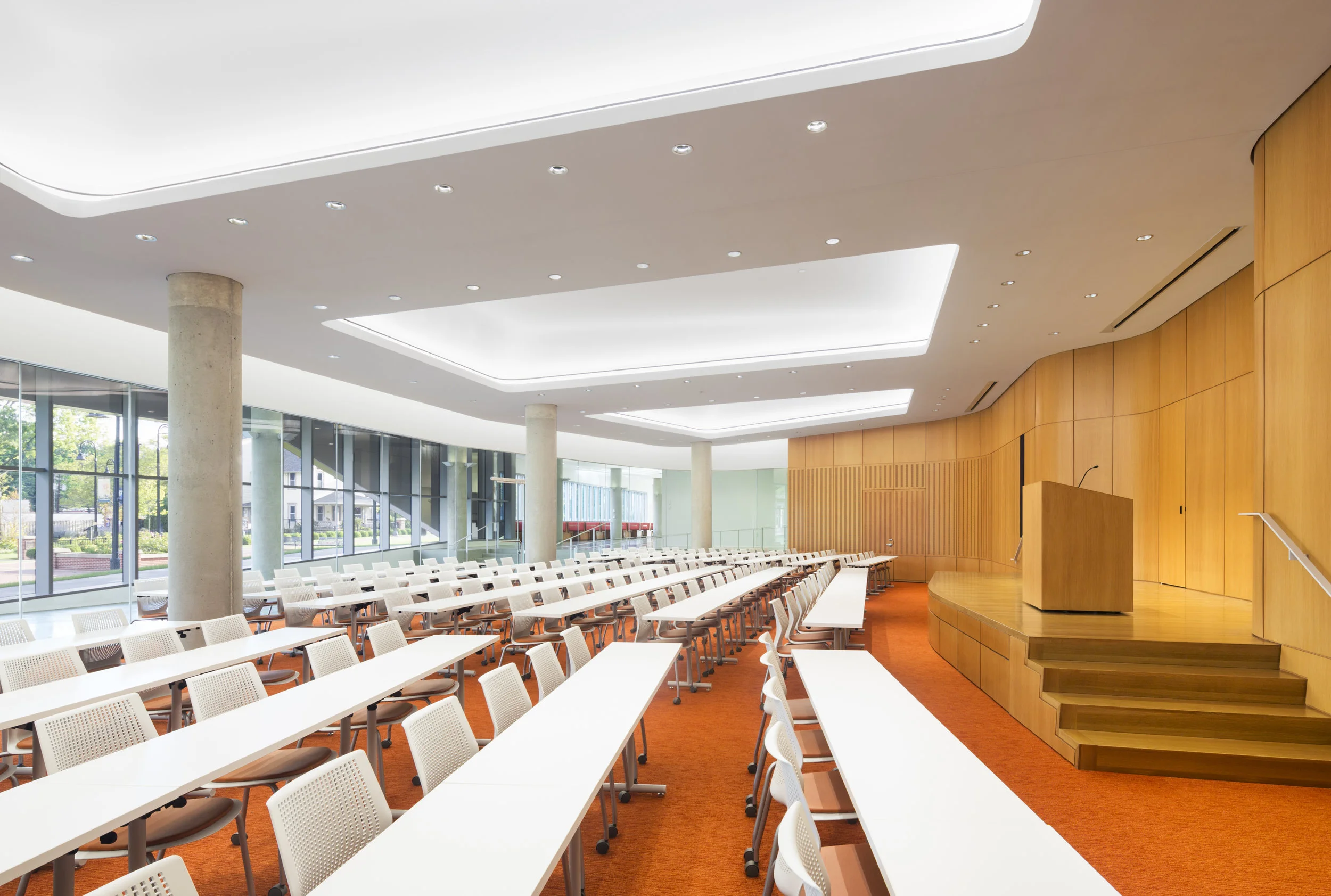 Architect: Weiss Manfredi Photographer: Albert Vecerka/Esto