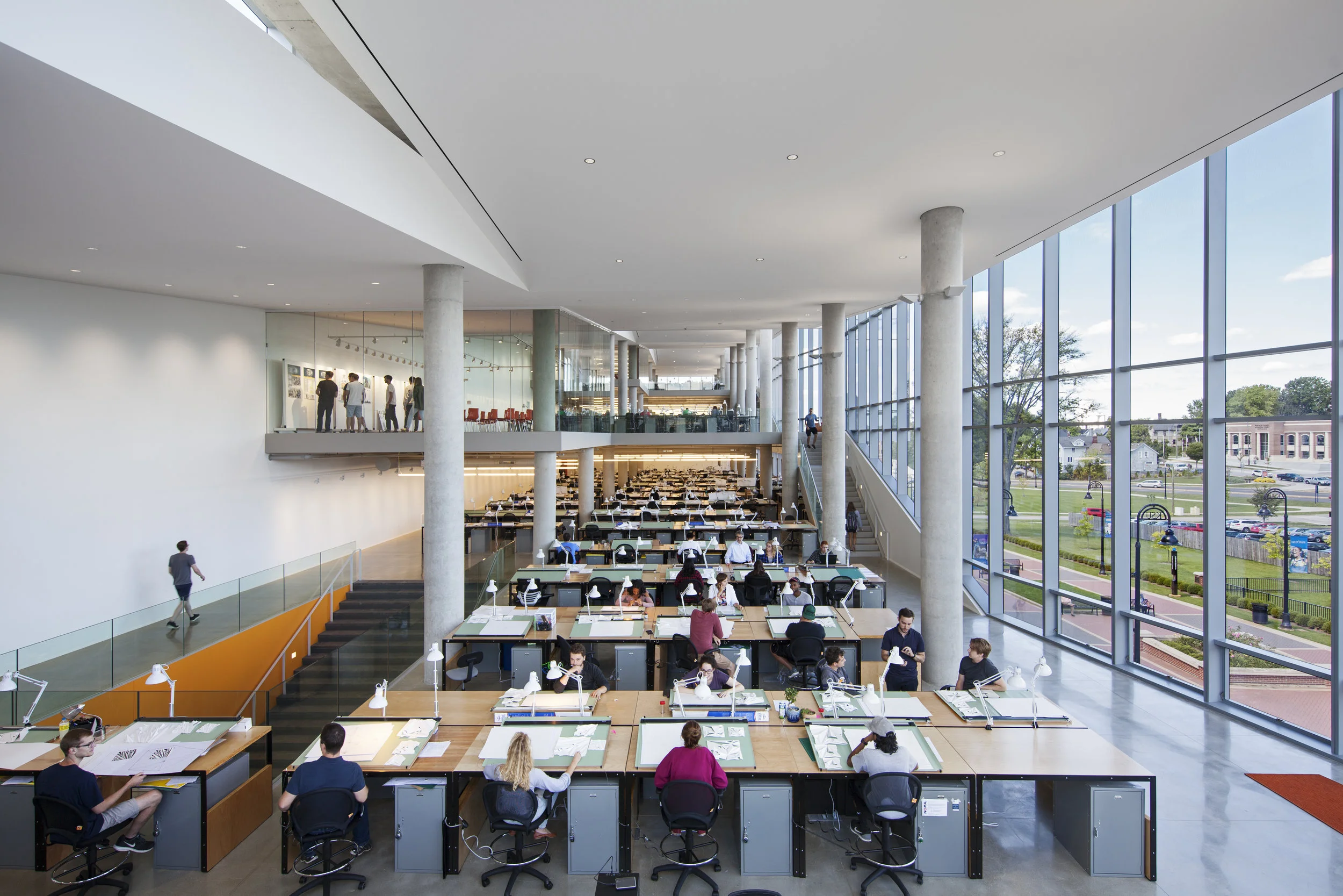 Architect: Weiss Manfredi Photography: Albert Vecerka /Esto