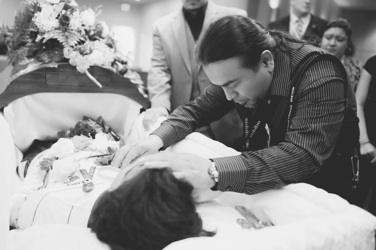 Father's prayer and last goodbye.