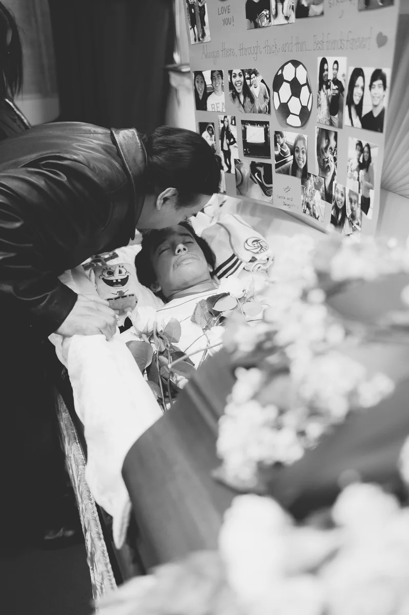 Rolff-Funeral_Day2-18.jpg