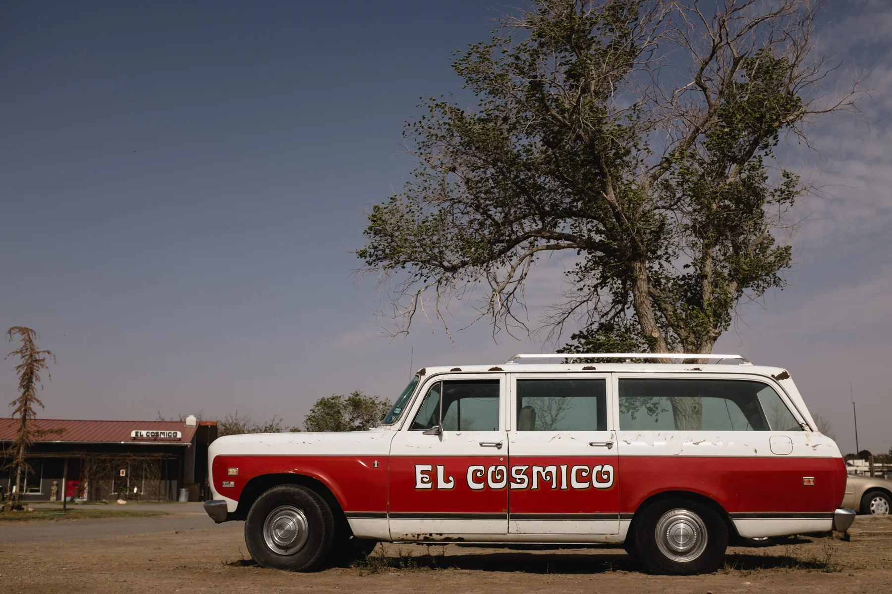Marfa_TX_EL_COSMICO-SOHOSTORY-Roadtrip-Day2-0185.jpg