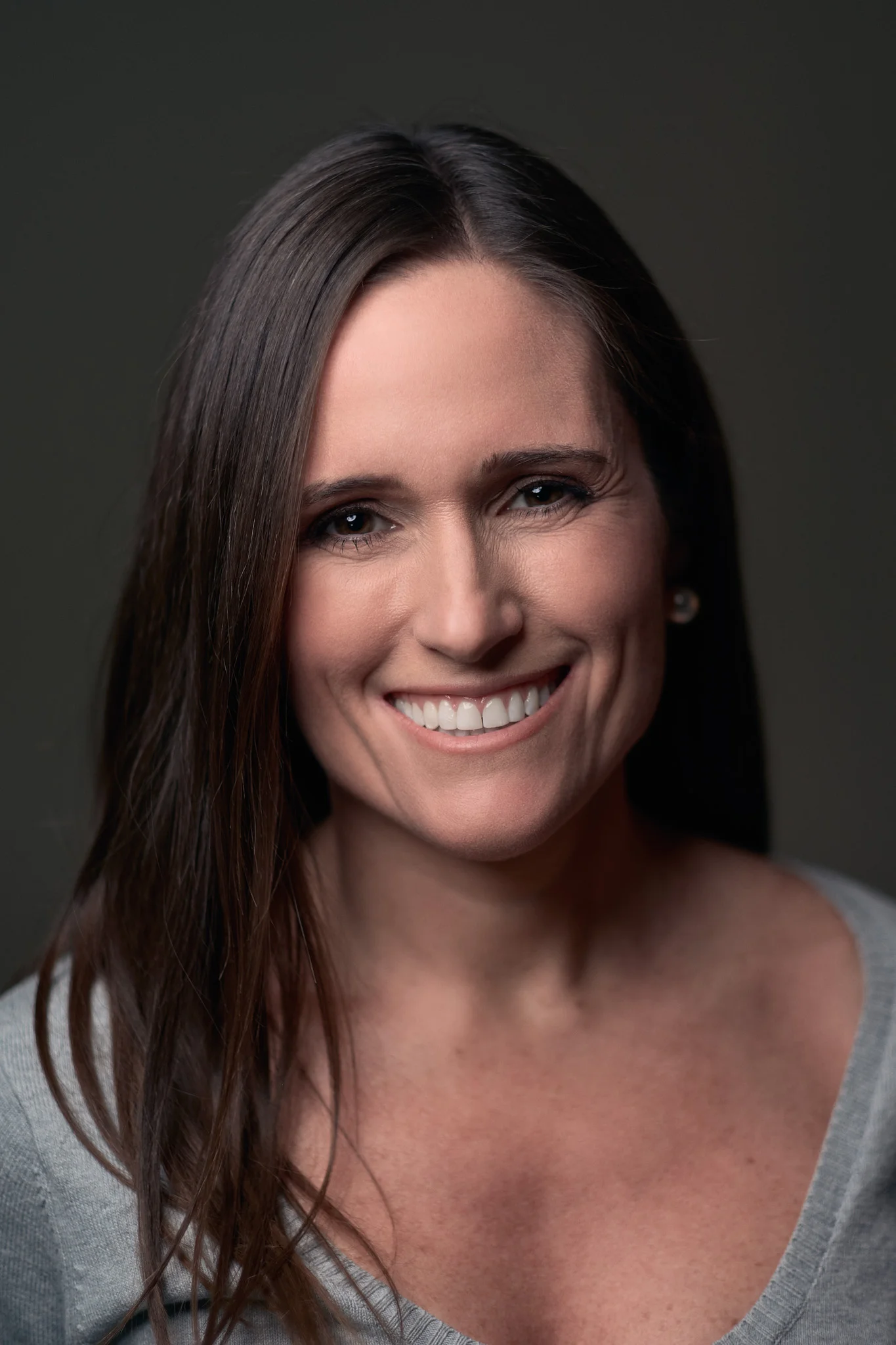 22-editorial-deidre_sandborn-speaker-press-kit-portrait.jpg