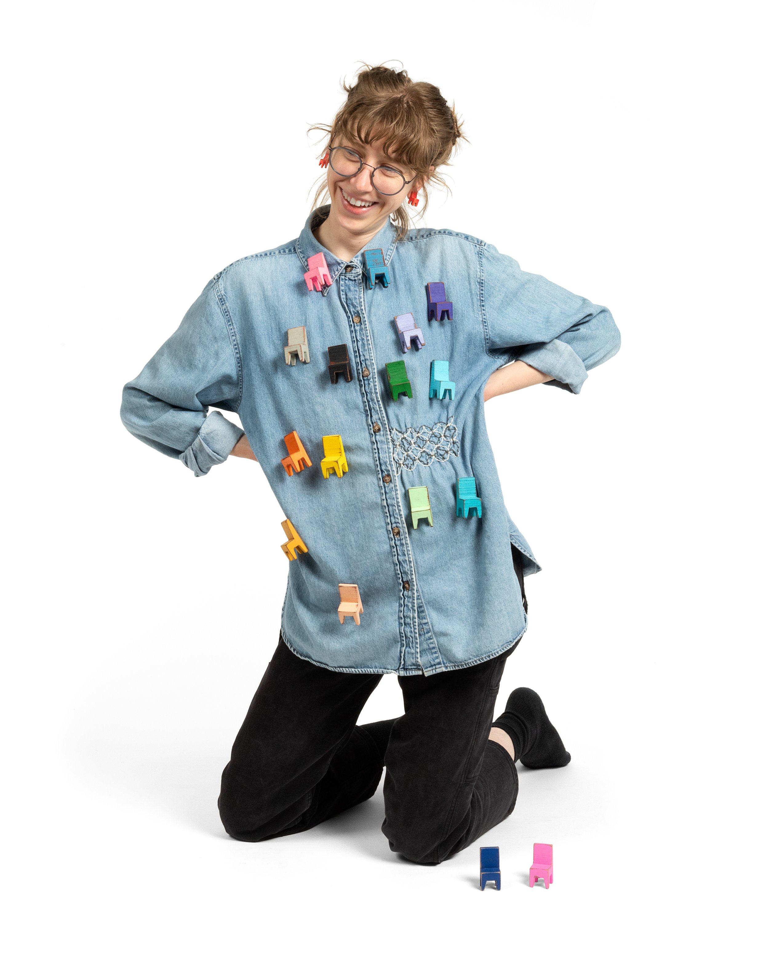 1EllieRichards chair pin.jpg