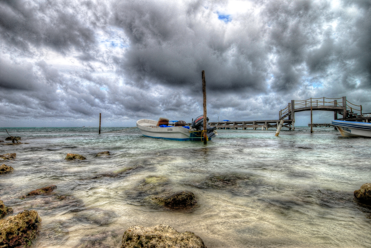 Belize Boat HDR.jpg