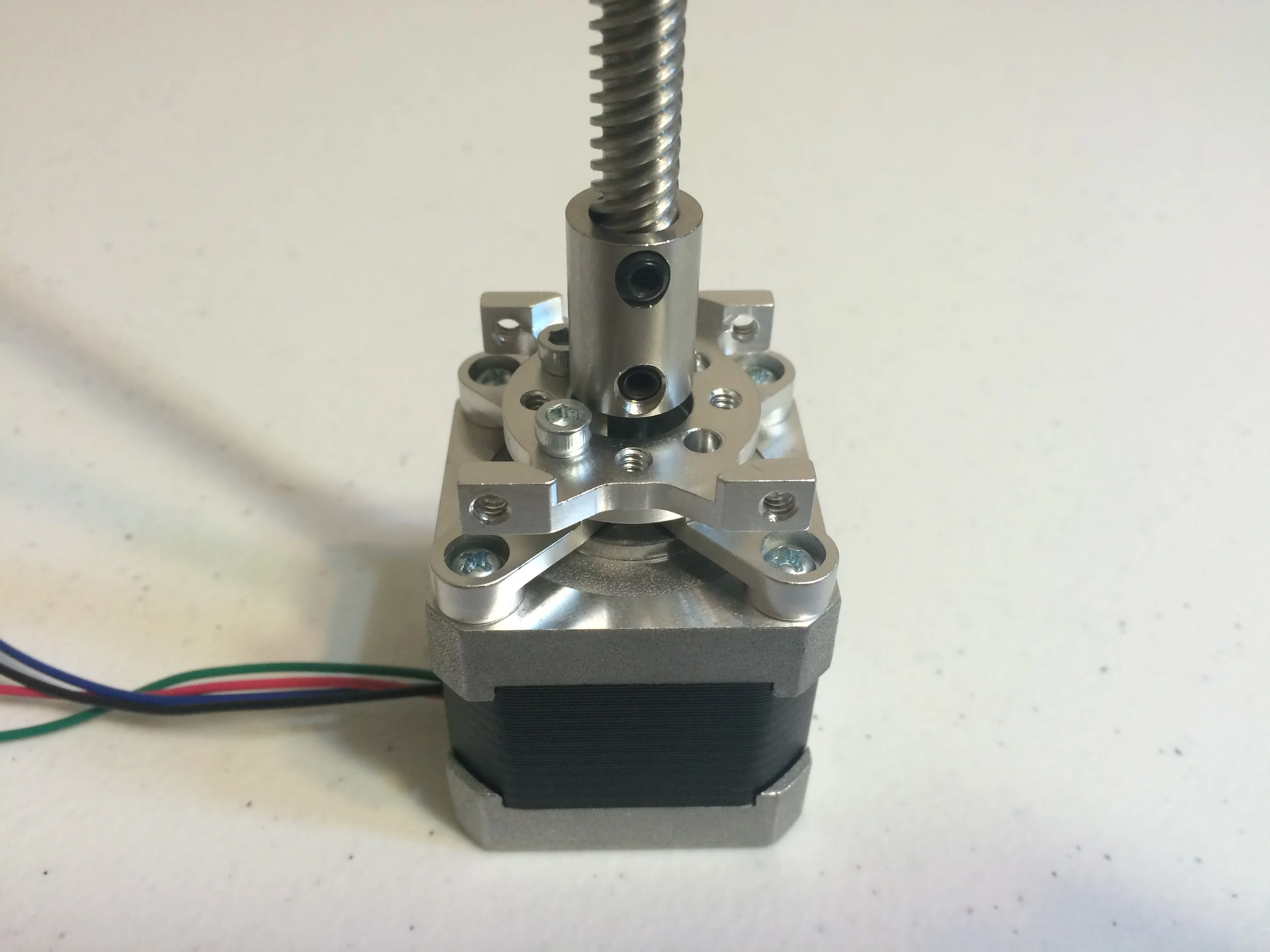 LINEAR STEPPER MOTOR WITH MOUNT.