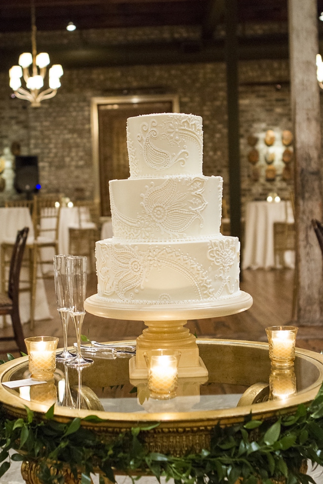 jim-smeal-wedding-cake-with-lace-design-charleston-wedding-artist-ben-keys-of-wed-on-canvas