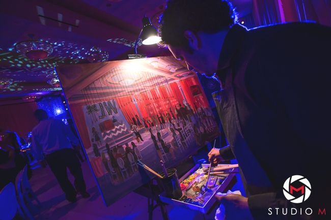 ben-keys-painting-live-bat-mitzvah-parkland-fl-sara-renee-events-marquee-light-painter-artist