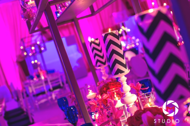 bat-mitzvah-painting-south-florida-luxury-event-design-fuchsia-and-navy-hot-pink-party-wed-on-canvas-event-artist