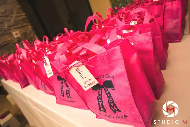 bat-mitzvah-swag-bags-for-guests-party-favors-with-theme-event-artist-ben-keys-wed-on-canvas